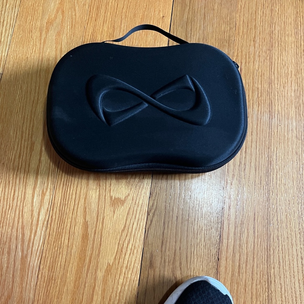 NFINITY Black Kids Carrying Case